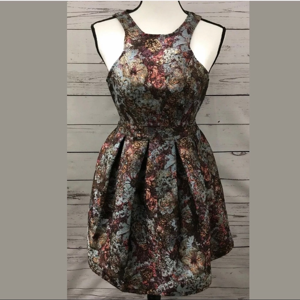 Taylor & Sage Dress Floral with Metallic Threads